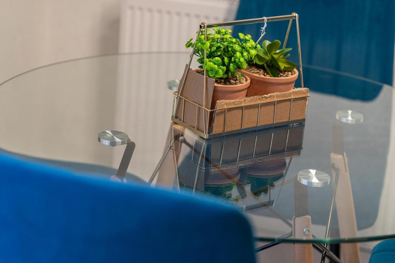 Stunning 2 Bedrooms Apartment Next Door To Selfridges And Oxford Street Londra Esterno foto