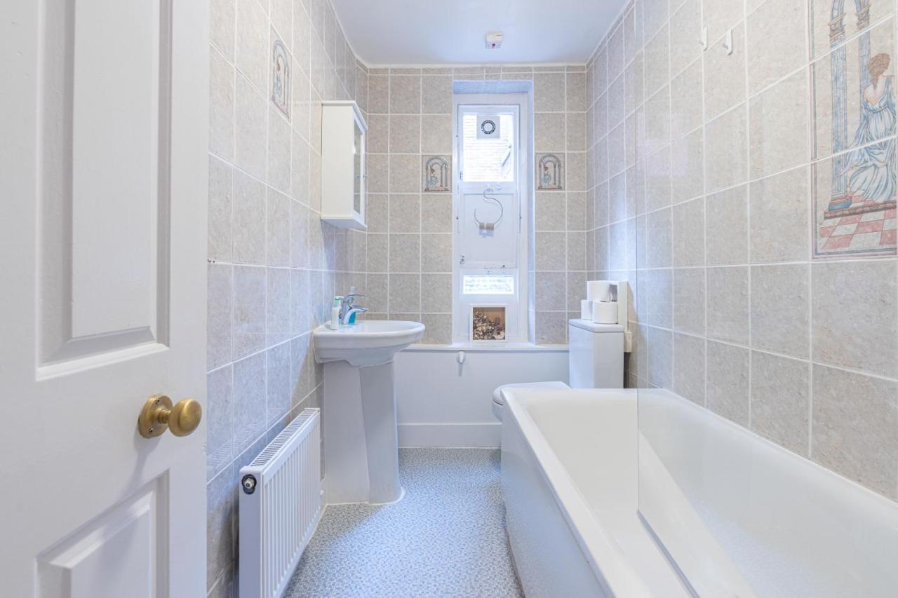 Stunning 2 Bedrooms Apartment Next Door To Selfridges And Oxford Street Londra Esterno foto